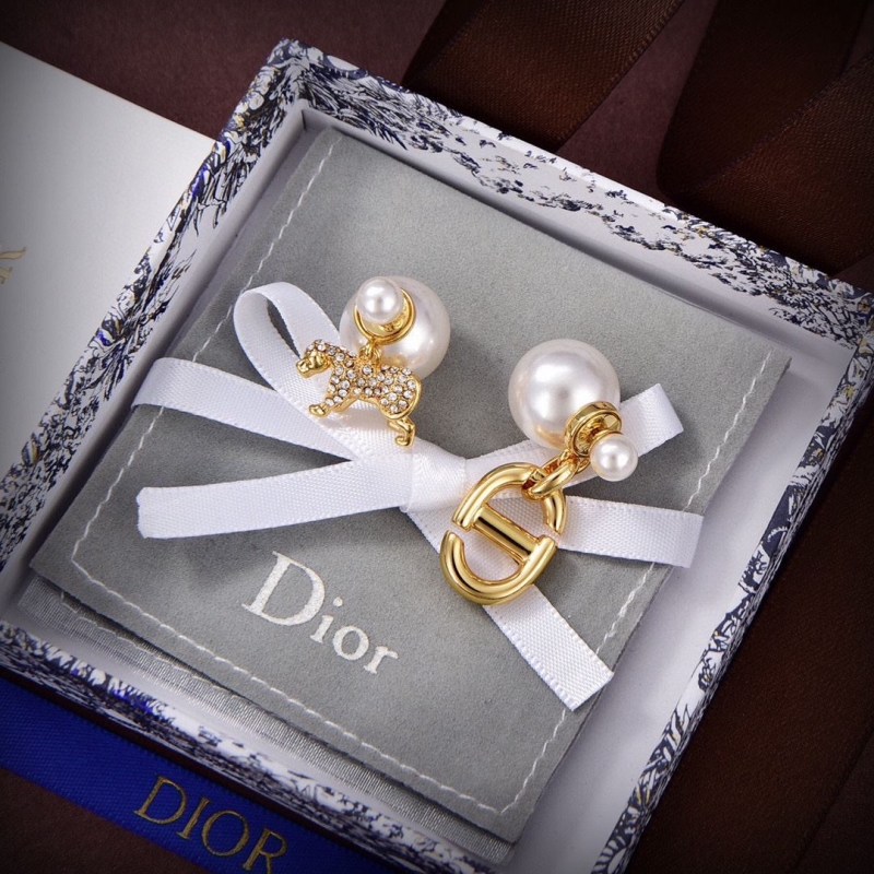 ch**an D*or earrings
